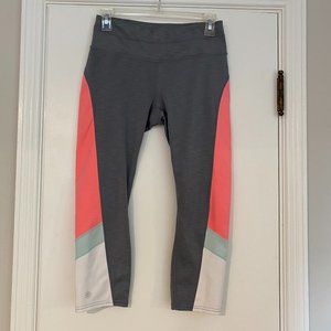 Athleta Grey Color Block Solar Capri Leggings Size Small